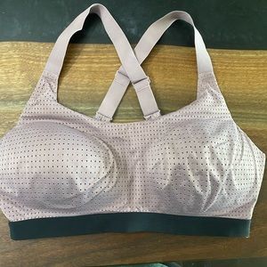 Victoria Sport Sports Bra